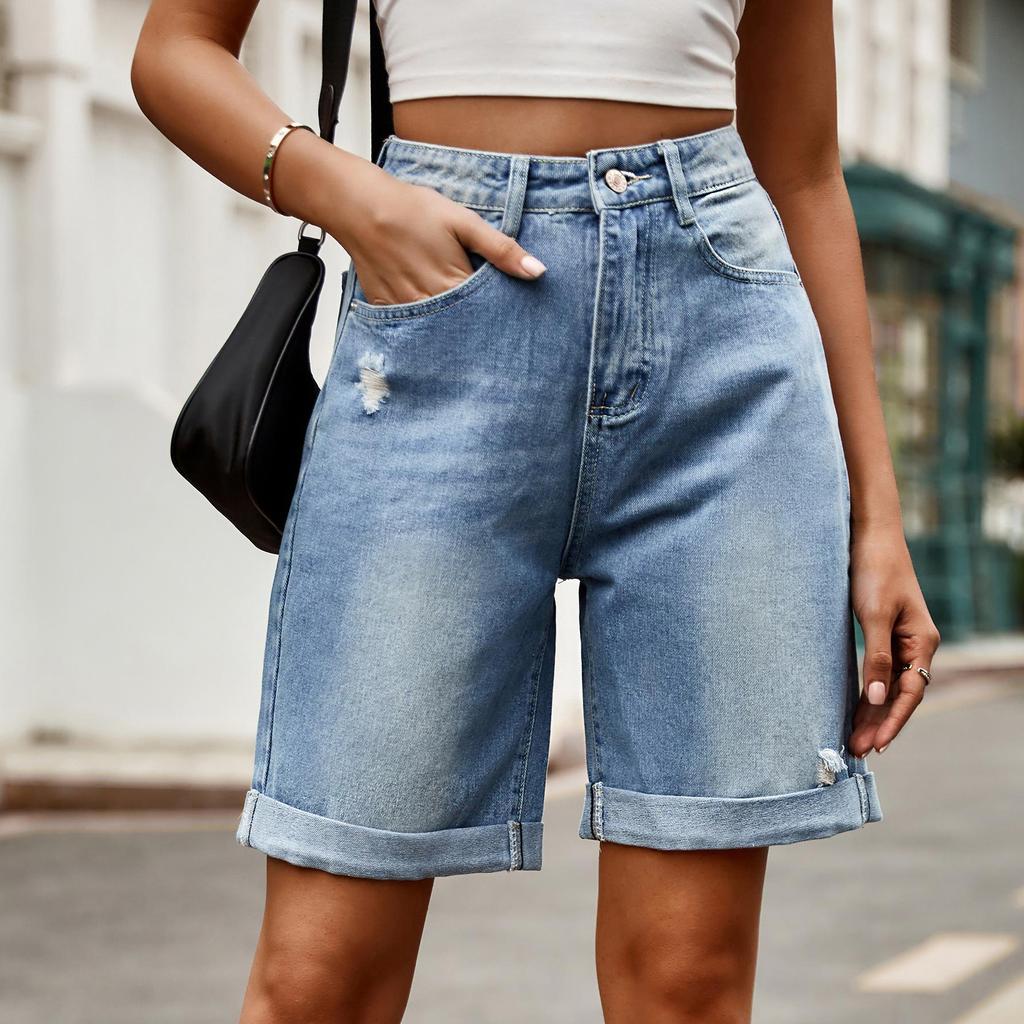 Pantaloncini casual in denim strappato alla moda da donna