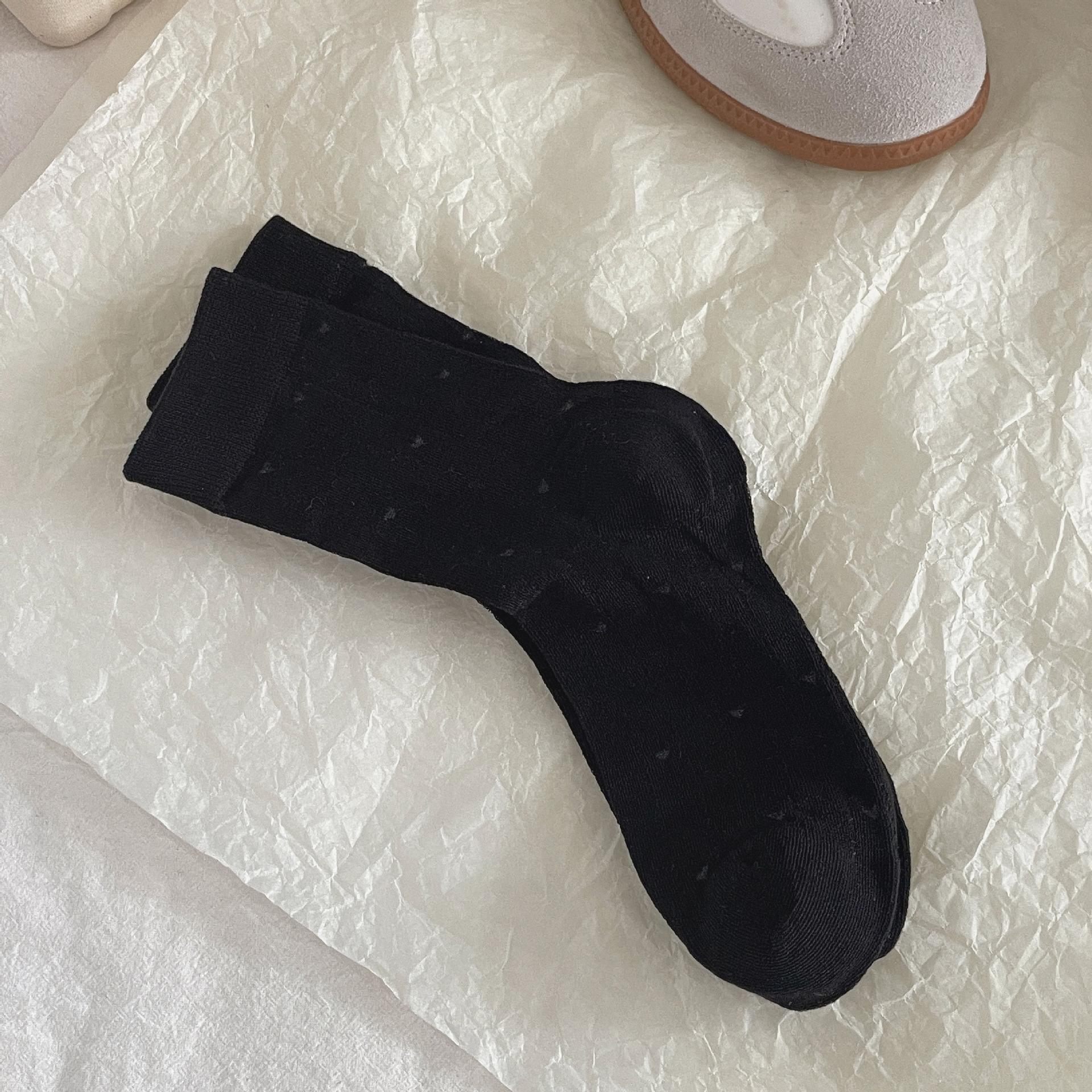 

Love Hollow Summer Thin Socks Solid Color College Style Socks Versatile Casual Boneless Socks One size fits all чорний