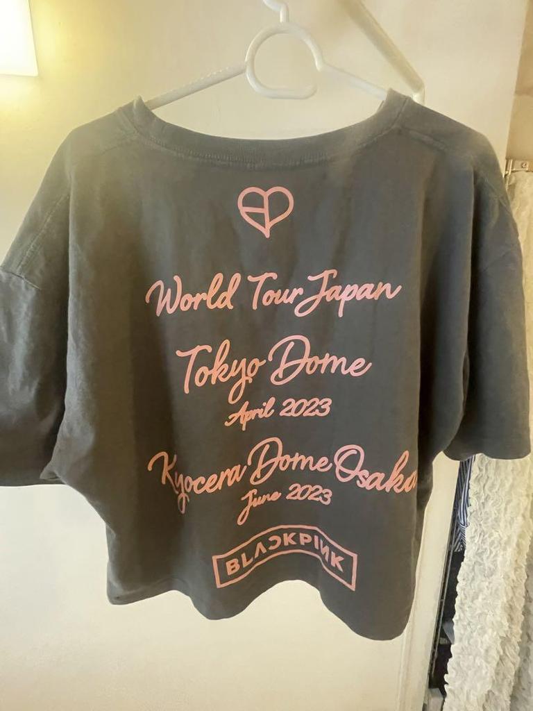 [USED] BLACKPINK Short T-shirt Jennie Worn World Tour Goods S