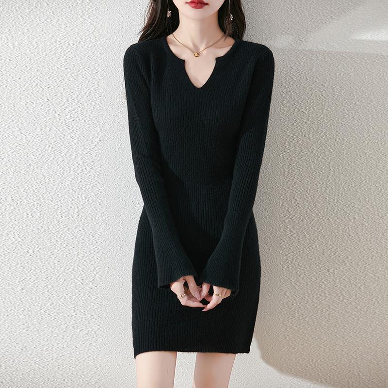 

Женское платье-свитер из 100% шерсти с V-образным вырезом, длинный вязаный пуловер, зимние джемперы, шерстяное длинное платье для женщин XL чёрный