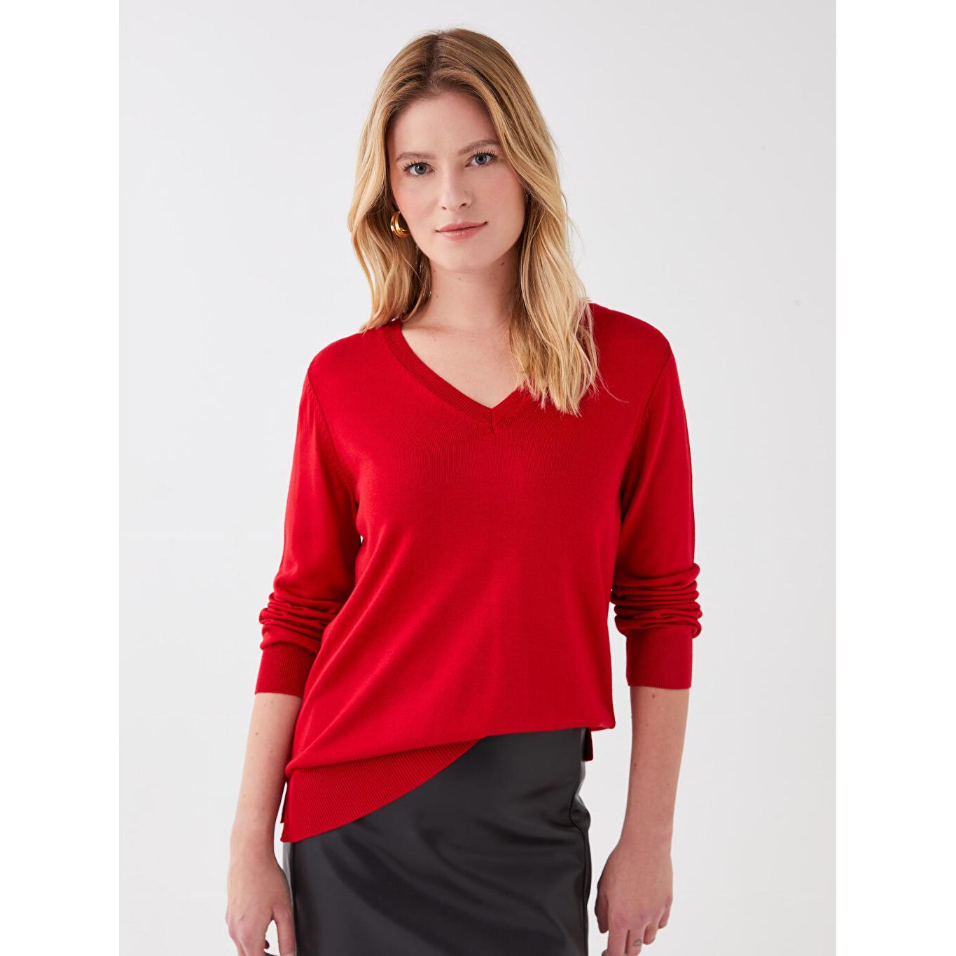 

Женский трикотажный свитер с V-образным вырезом и длинным рукавом красный