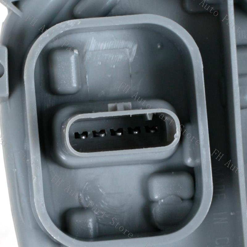Car Rear Bumper Tail Light Brake Lamp Holder Socket Cable Wiring Harness Plug For Jeep Renegade 2015 2016 2017 2018 2019 2020
