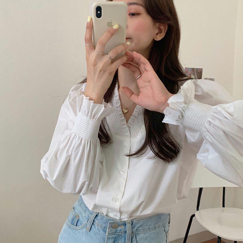 

Женская рубашка с французским V-образным вырезом и оборками на рукавах-фонариках — весна/осень в стиле корейский шик Small белый