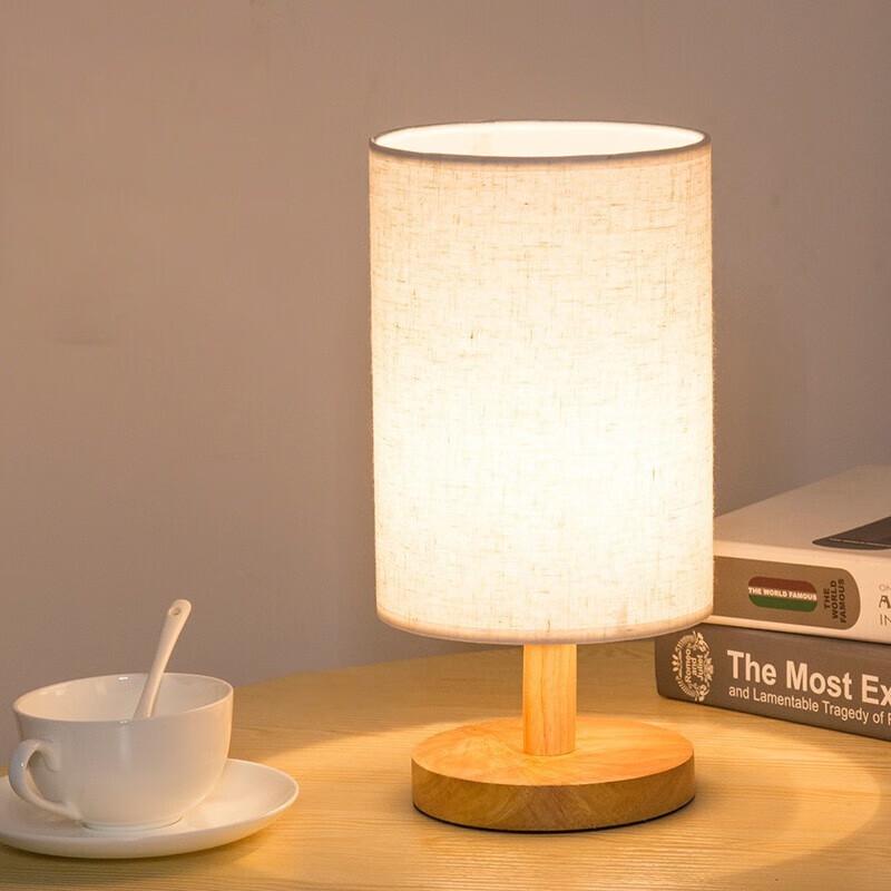 Datouren Modern Wooden Bedside Table Lamp