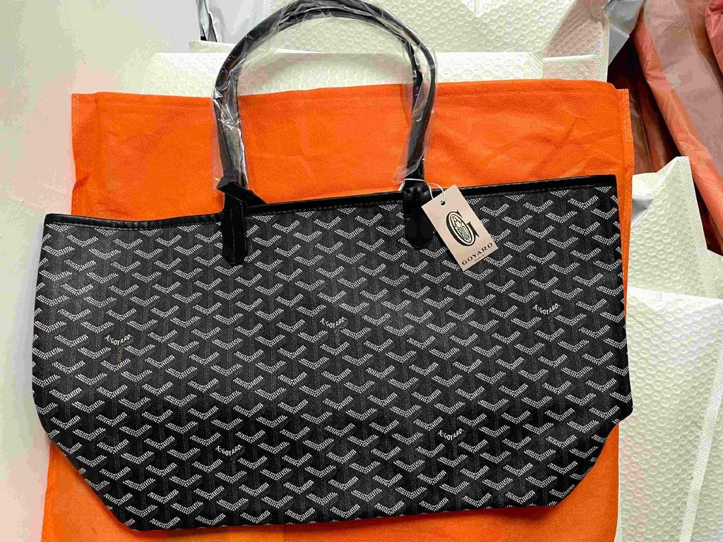 Goya Women's Large Capacity Fashion Commuter Tote Bag