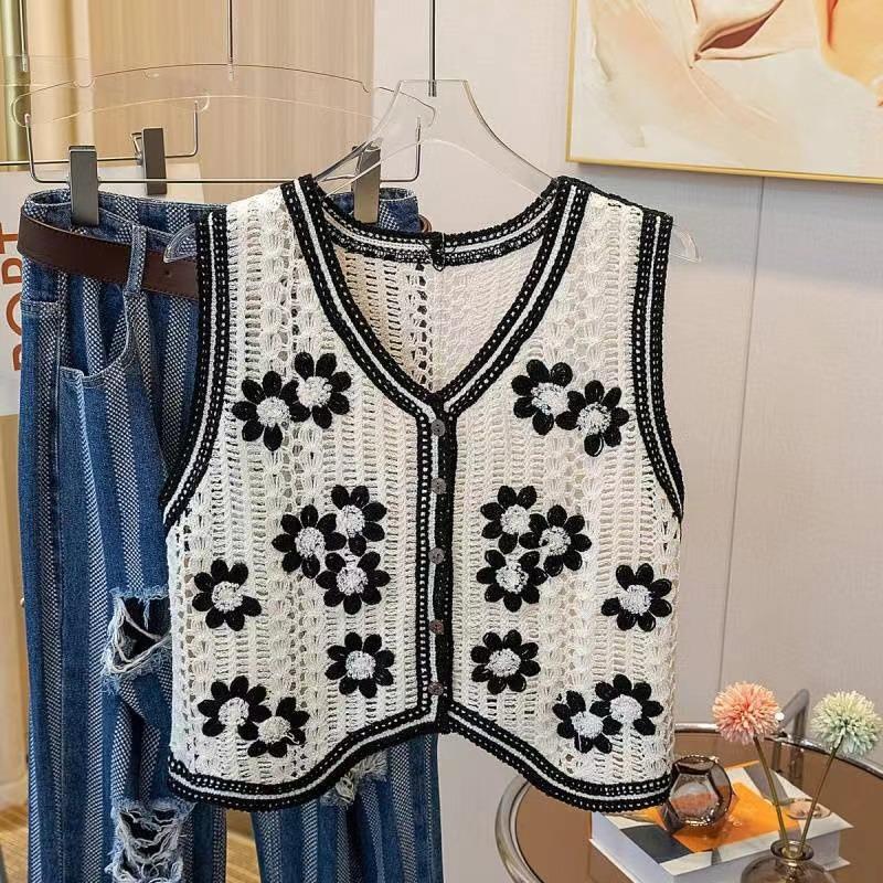 Floral Crochet Waistcoat for Women Sheer Button Front Sleeveless Open-knit Top Teen-girl Summer Boho Vacation Outfit