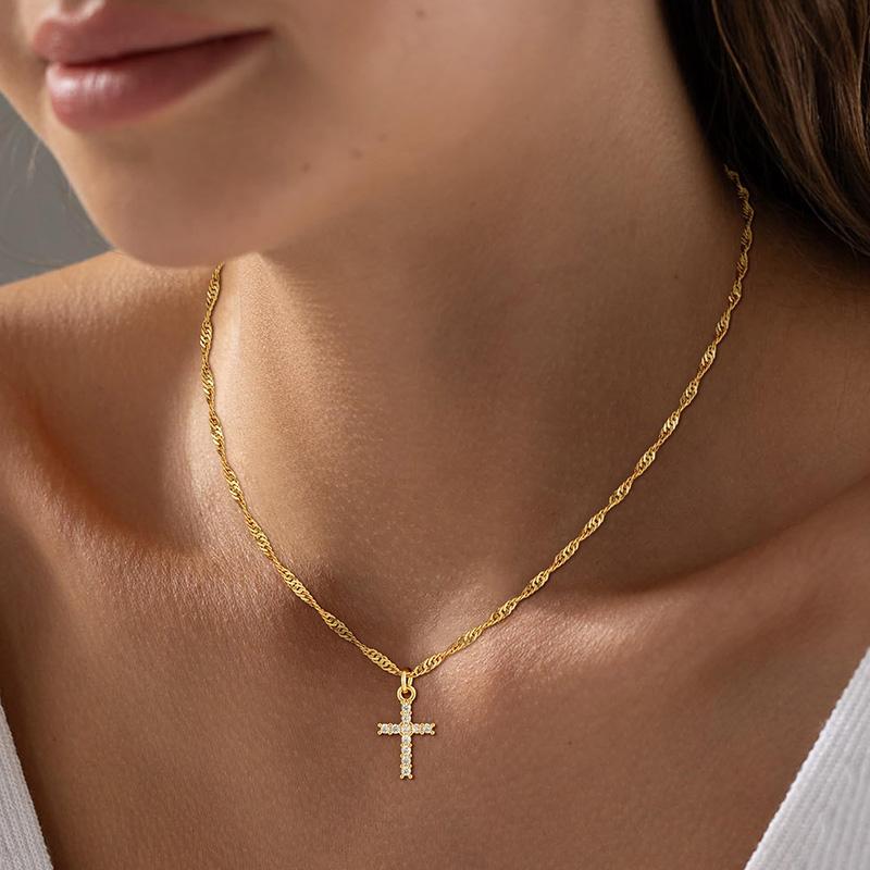Minimalist Christian For Cross Necklace Women 18K Gold Plated Dainty Religious Jewelry Gift Trendy Non Tarnish Waterproof