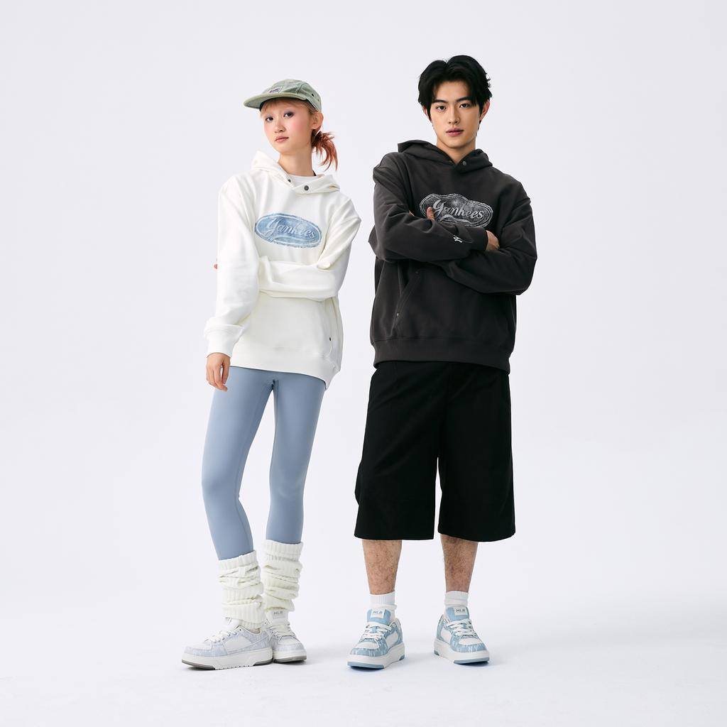 New MLB New York Yankees Anti Slip Wear Resistant Low Top Skateboard Shoes Unisex Blue 3ASXS015N-50BLS