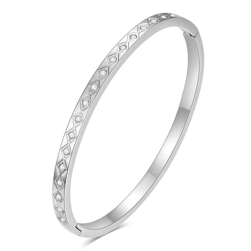Starry Sky Full Diamond Titanium Steel Bracelet – Versatile, No-Fade Silver Women's Fashion Accessory
