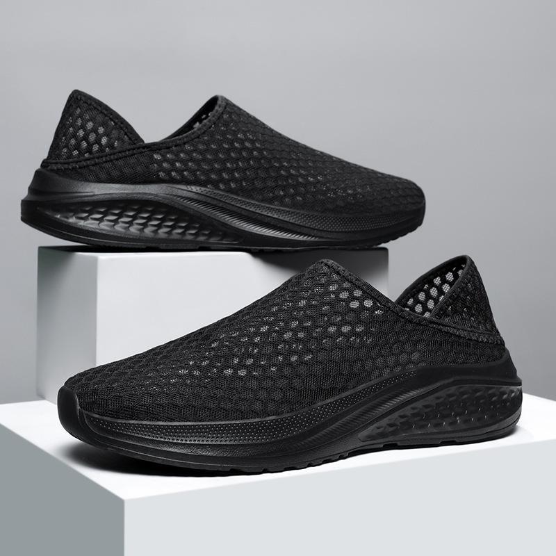 Fashion 36-48 Size Hollowed Out Mesh Shoes for Men and Women Light Breathable Walking Men Shoes Summer Comfortable Casual Men Sneakers