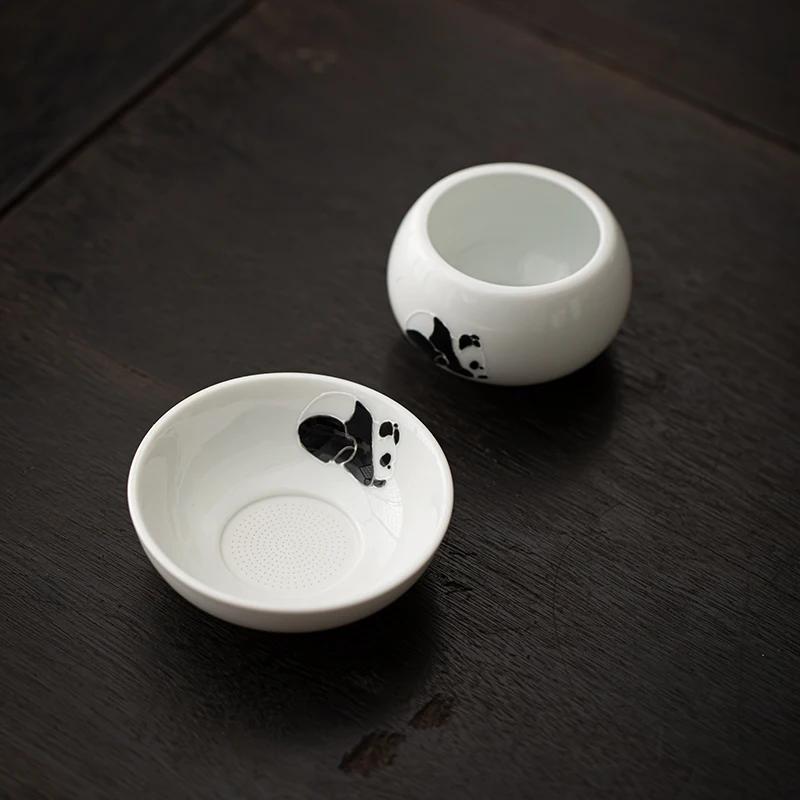 Chinese Hand-painted Panda Pattern Ceramic Fair Cup Tea Strainer White Porcelain Teacup Tea Water Separation Tea Set Accessorie