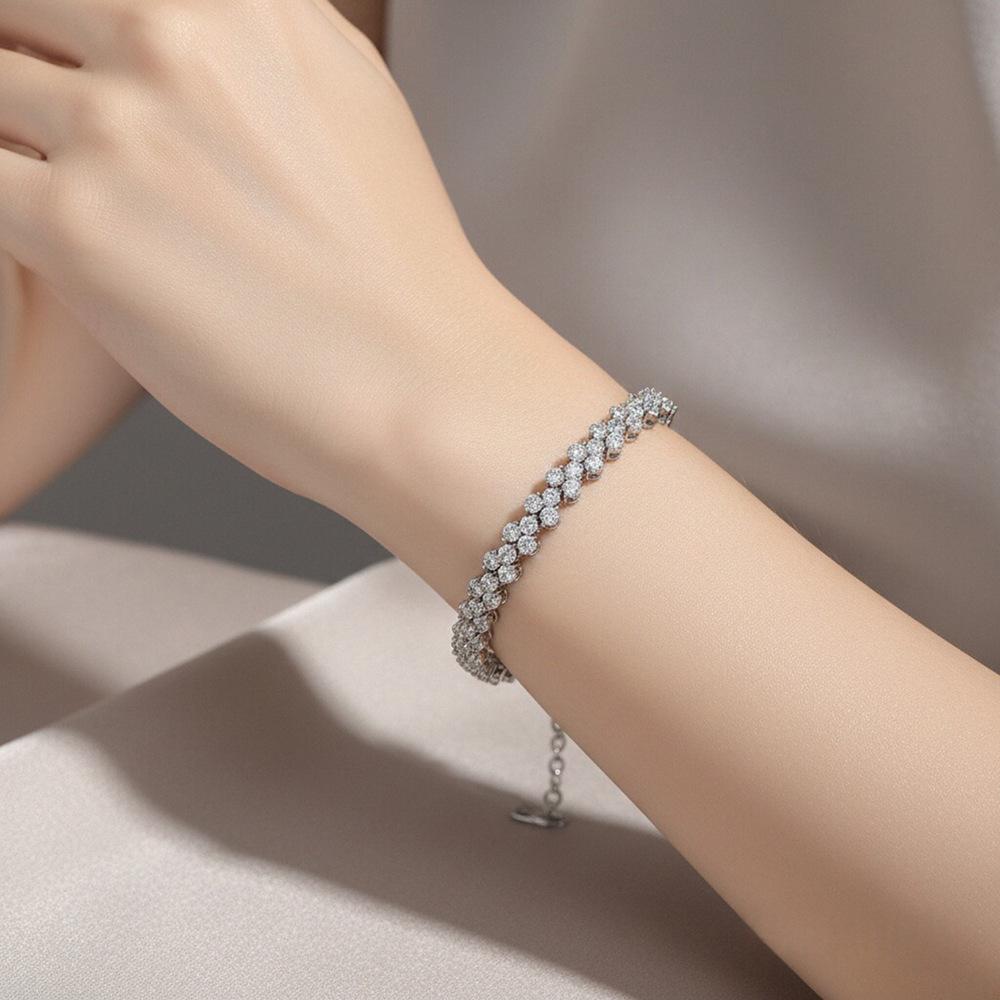 Women s 2026 Roman Heart Full Diamond Crystal Bracelet - European American High-End Summer Luxury