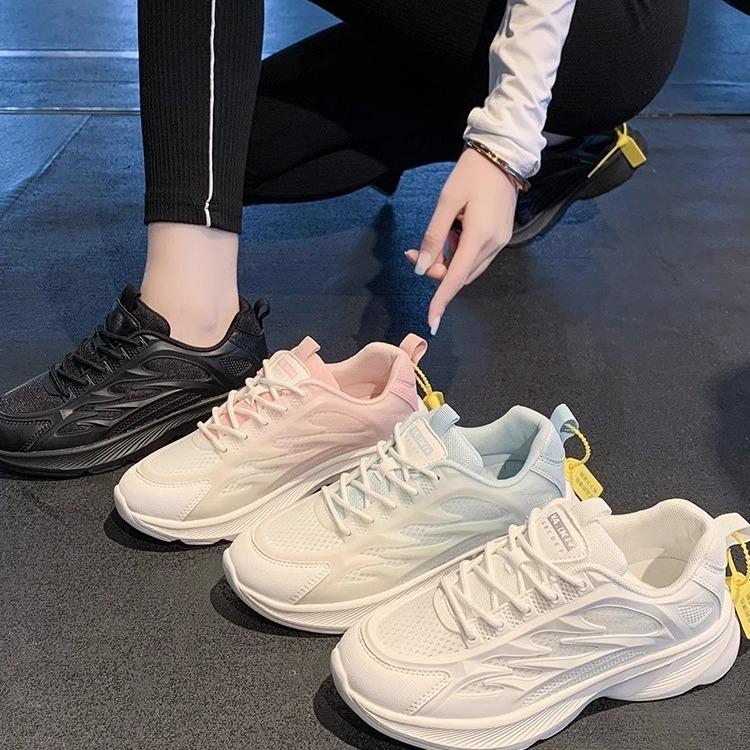 Running Shoes Women's Student 2025 New Trendy Summer Women's Shoes Spring and Summer Lightweight Soft Sole Shock Absorption Comfortable Sports Shoes W