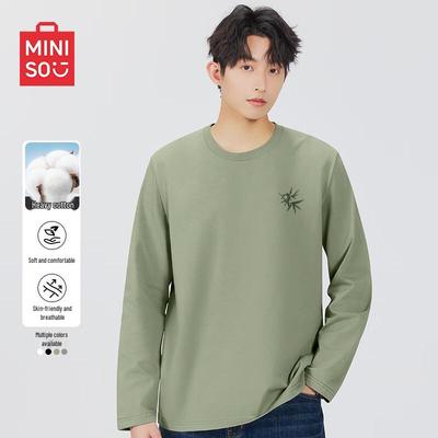 Warme Kleidung – Pullover & Langarmshirts