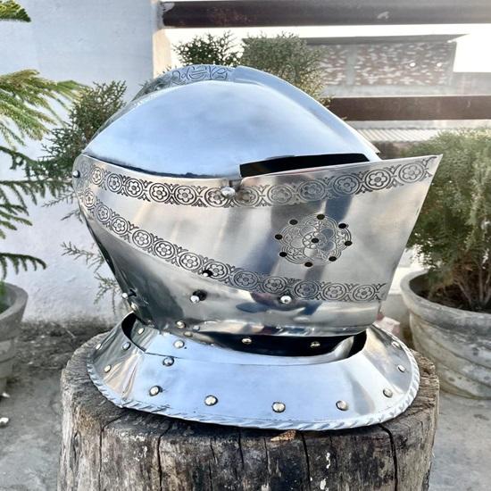 Authentic Knight's Helmet  Handcrafted Medieval Steel Armor for Roleplay
