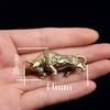New Retro Solid Brass Bull Sculpture Mini Lucky Rich Cow Ornament Creative Car Interior & Office Desk Decor Miniature Small Gift