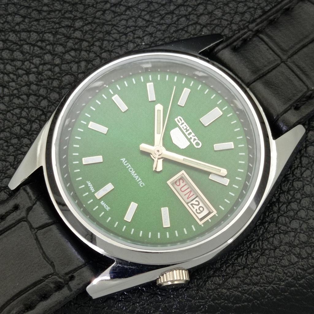 JAPAN VINTAGE SEIKO 5 AUTOMATIC REFURBISHED MENS GREEN DIAL WATCH a440574-4 Sk-a440574