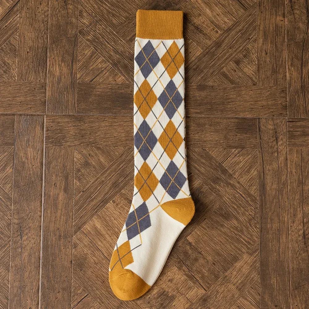 Fashion Plaid Women Stockings Long Socks Stockings Women College Style Knitted Cotton Knee Socks Stockings Japanese School Girls