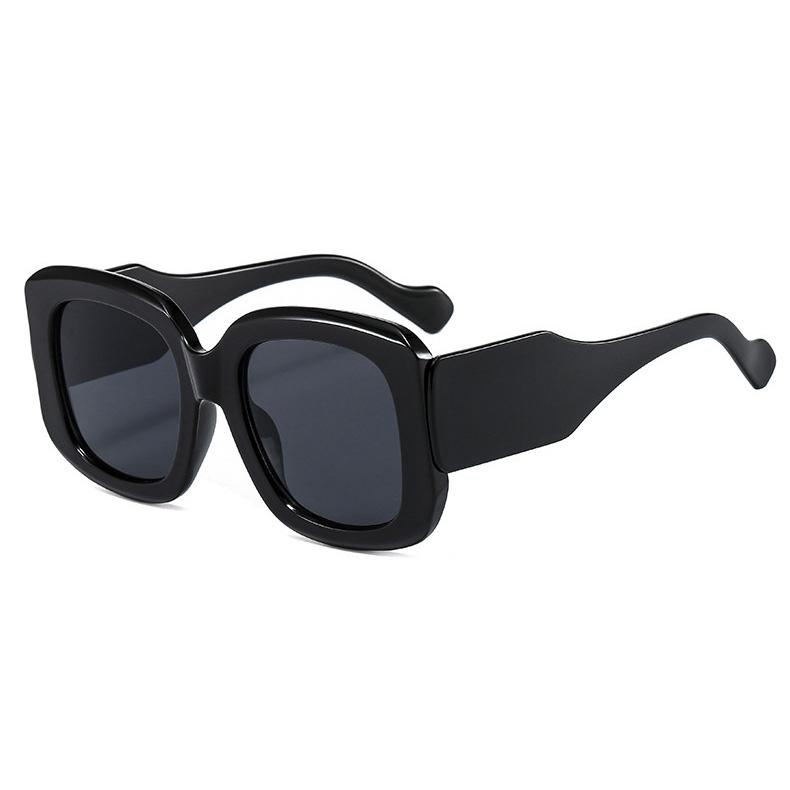 Superhot Eyewear 37337 Fashion Oversized Women Sunglasses