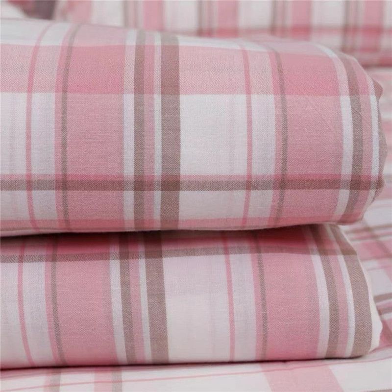 

Soft Plaid Student Dormitory Gingham Bed Sheets Quilt Cover Four-Piece Set 100cm x 200cm Bed Sheets Strawberry lattice