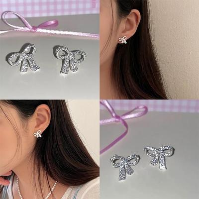 Women's Cubic Ribbon Modern Simple Sparkly Earrings