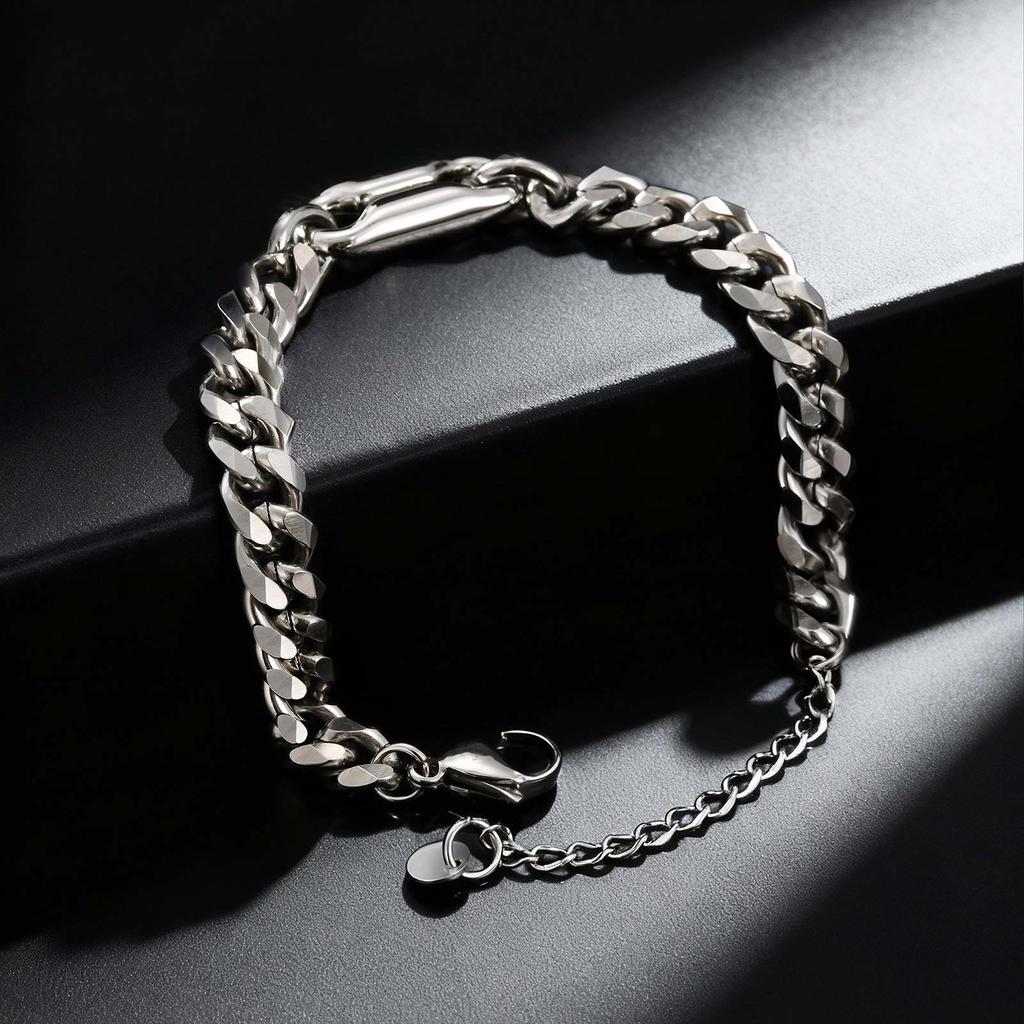 Fashion Classic Chunky Cuban Link Bracelet, Silver Color Stainless Steel Charm Wristband Bracelet, Punk Popular Jewelry for Men