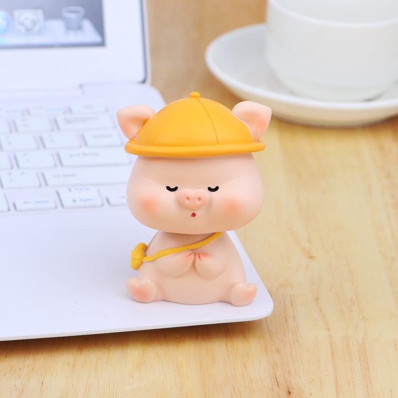 Creative Japanese Cute Pig Desktop Ornament for Car or Office