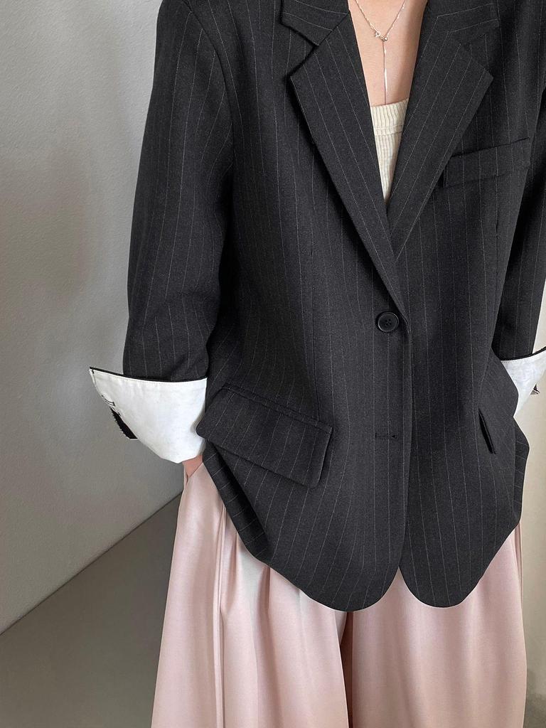 Jiang Zuo Minimalist Korean Style Embroidered Striped Blazer