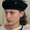 Poesiedame BOW BERET IN BLACK
