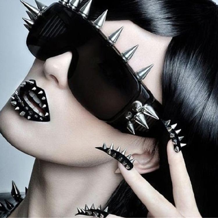 Trendy Spiked Novelty Club Sunglasses Bold Look for Shows, Cosplay, and More Photo Props