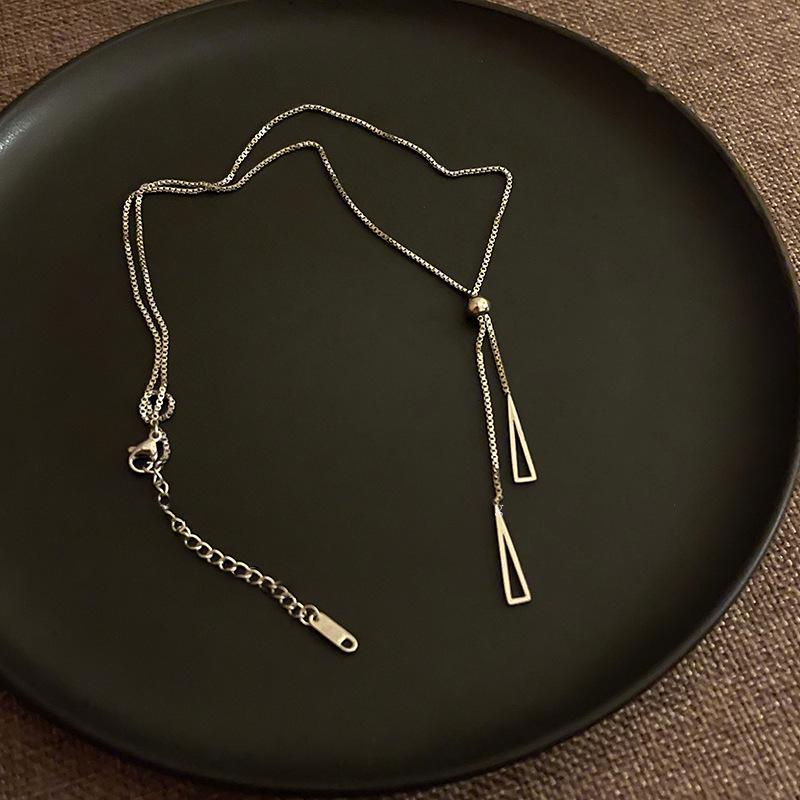 Korean Geometric Clavicle Necklace - Minimalist Fashion for Women