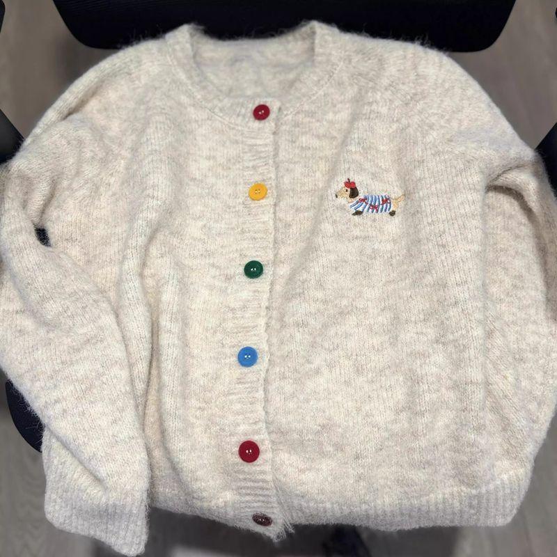 

Осень и Зима Конфетный Цвет Пуговичный Свитер Кардиган Женский Вышивка Щенка Мягкий Клейкий Верхняя Одежда Сладкий Все Сочетающийся Американский Ретро Топы Picture Color S