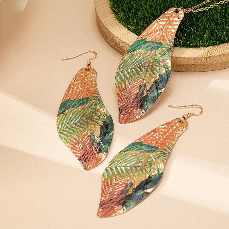 Hollow Leaf Flower Earrings and Necklace Set