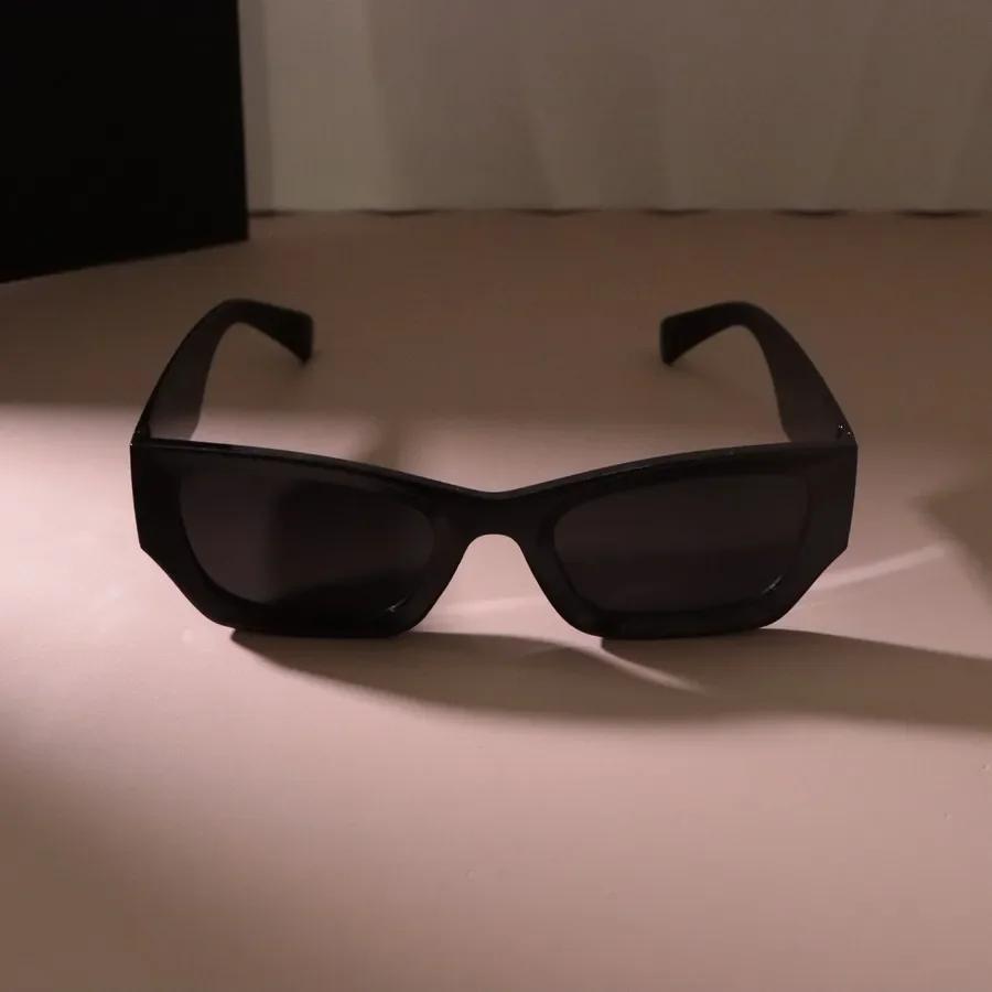 Modische Kleinrahmen-Sonnenbrille Damen Herren Bunt Katzenauge Designer-Sonnenbrille Cool Reise Oculos De Sol