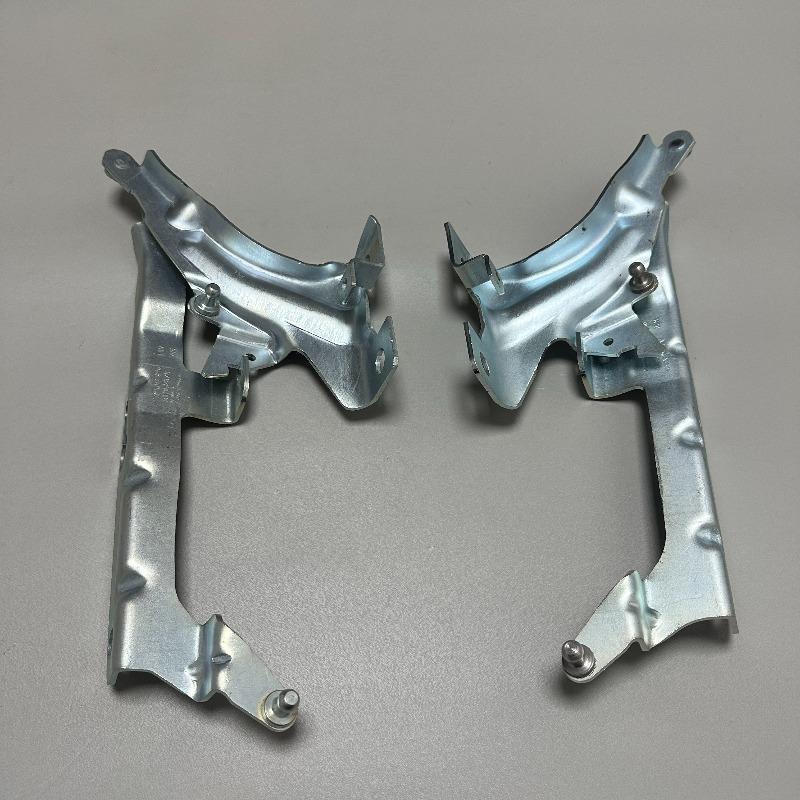 31352878 31352879 Engine Hood Hinge Suitable for VOLVO XC90