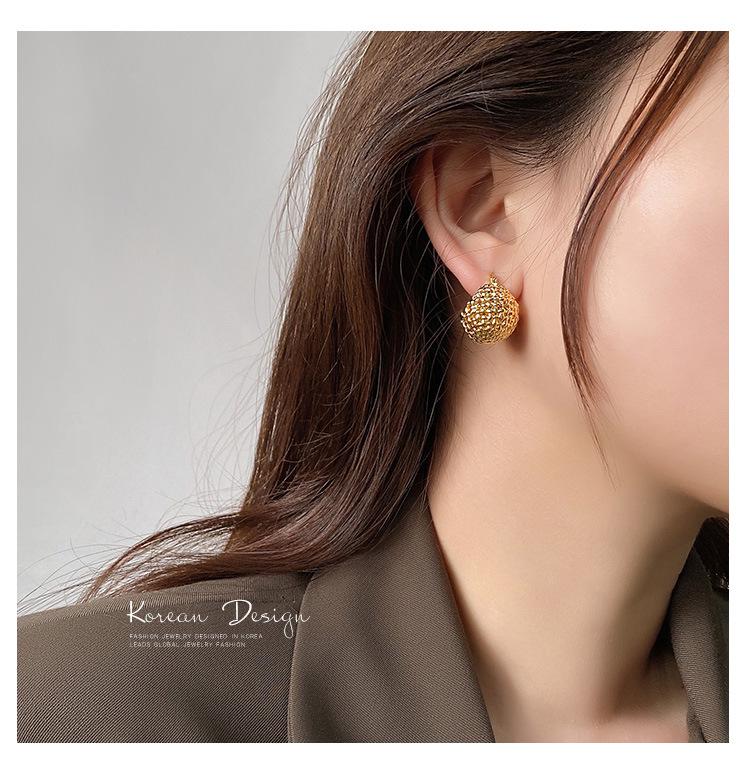 French Retro Korean-Style Heart & Ball Woven Gold-Plated Earrings