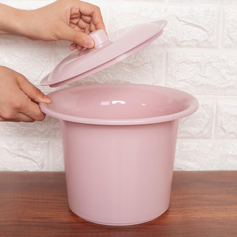 Portable Adult Urinal Commode with Lid