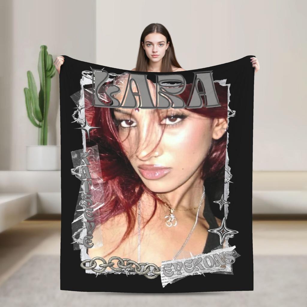 Manon Katseye Kpop Blanket Fleece All Season Portable Soft Throw Blankets for Home Bedroom Bedspread