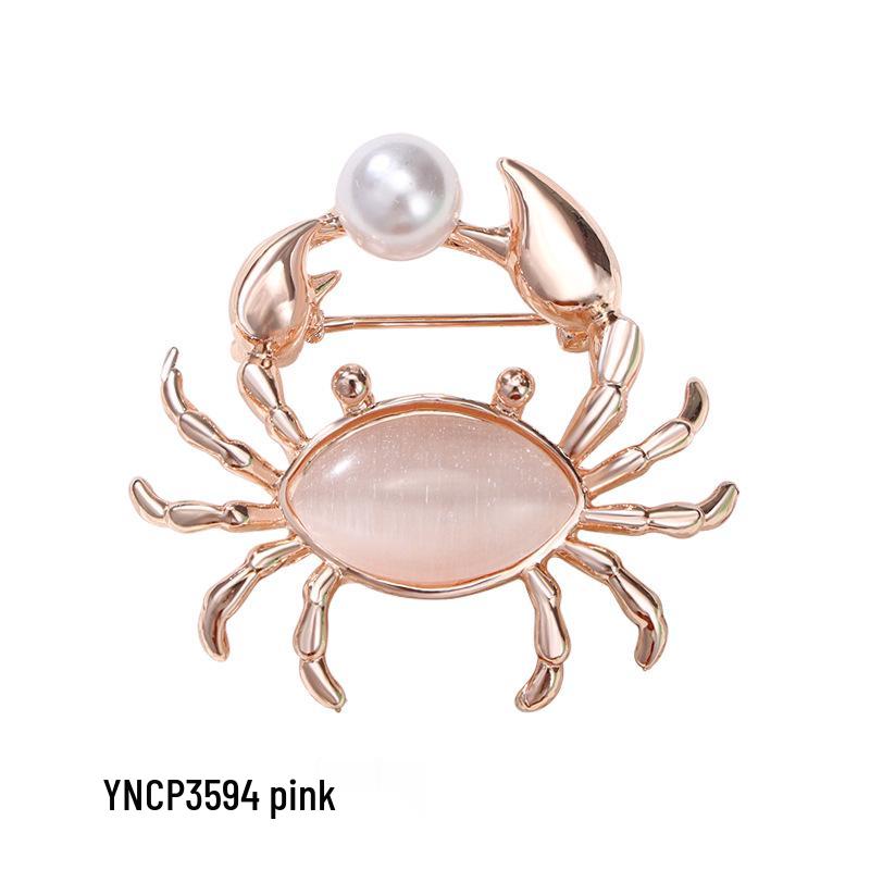 Korean Alloy Diamond Crab Brooch: Versatile Pin for Cardigans, Shawls, and Sweaters
