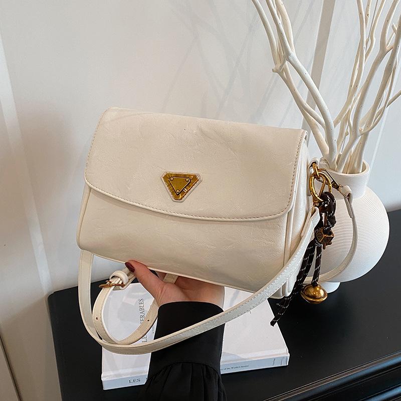 

Новая супер горячая женская сумка с текстурой на одно плечо, классическая маленькая квадратная сумка with pendant