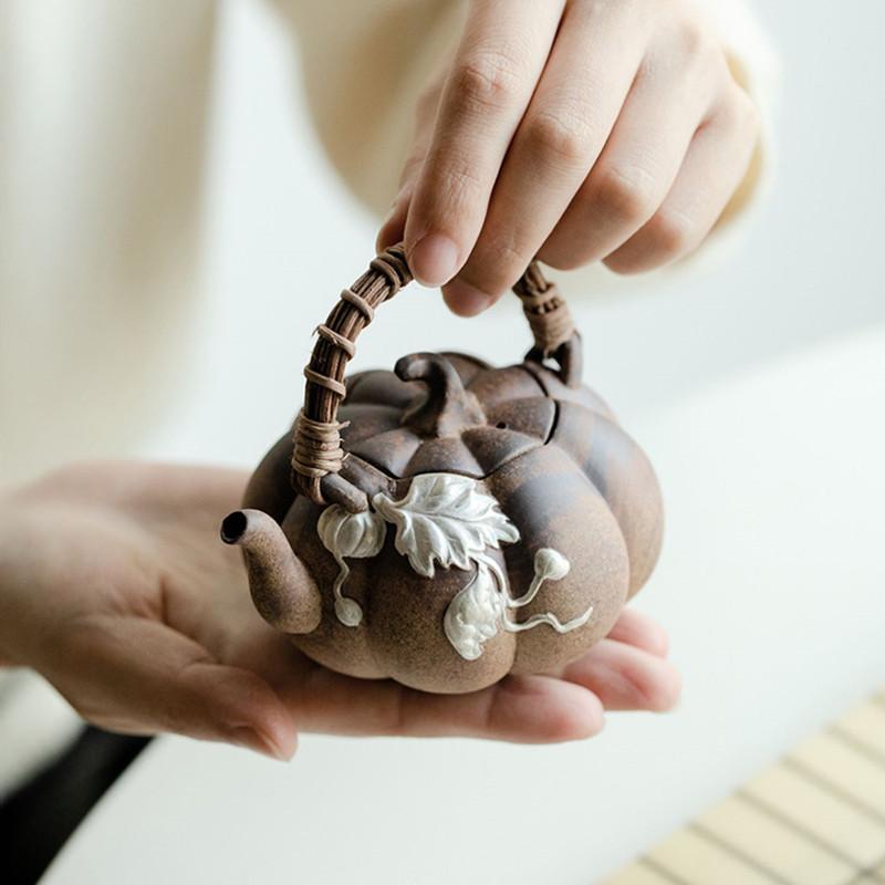 160ml Chinese High Grade Ceramic Teapot Handmade Pumpkin Tea Pot Beauty Tea Infuser Pottery Kettle Household Tea Set Teaware