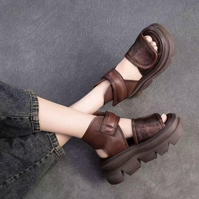 

Женские балетки сандалии на платформе новая летняя обувь с открытым носком 2025 модная женская повседневная обувь брендовые трендовые шлепанцы сандалии тапочки 35 коричневый