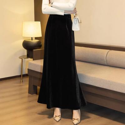 Velvet Mermaid Pencil Skirt - 2025 Autumn/Winter Collection