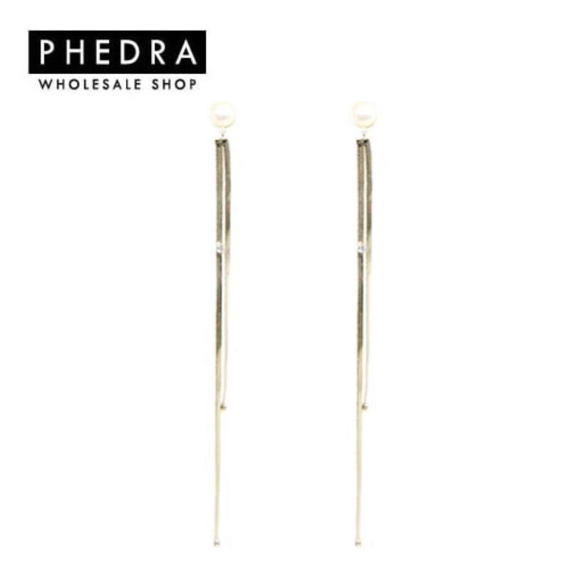 

Women s Party Year-End Pearl Long Earrings A25196_ONECOLOR