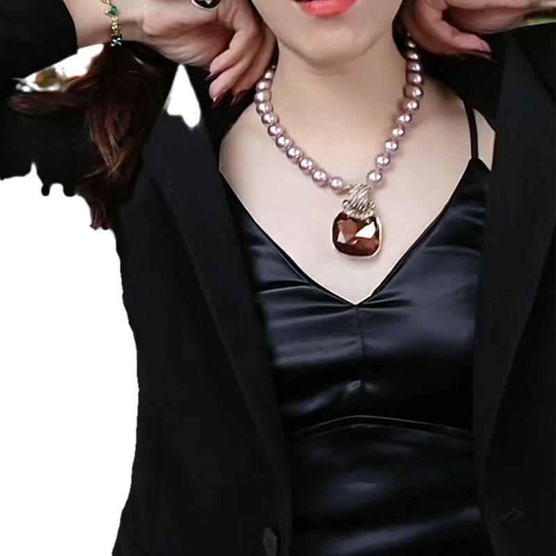 New pearl necklace women's collarbone chain high-end temperament celebrity pendant fashion versatile sweater chain women's trend