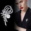 Elegant Narcissus Brooch Pearl-Embellished  Flower Pin For Clothing