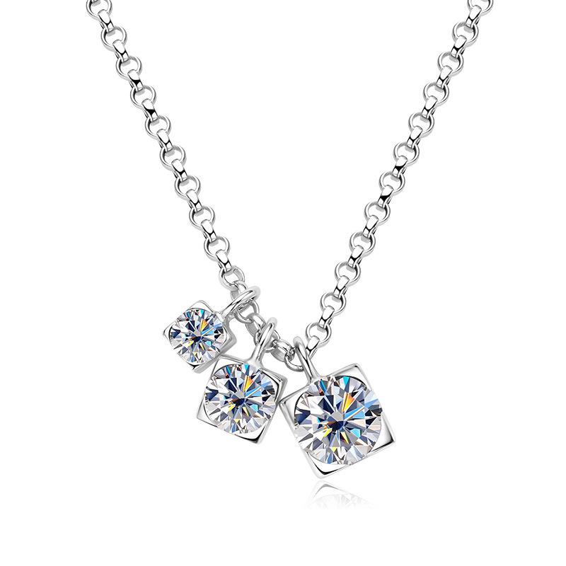 Silvere Glam European and American InS-style Three-stone Moissanite Necklace, Versatile and Simple Pendant, Girls' High-end Collarbone Chain