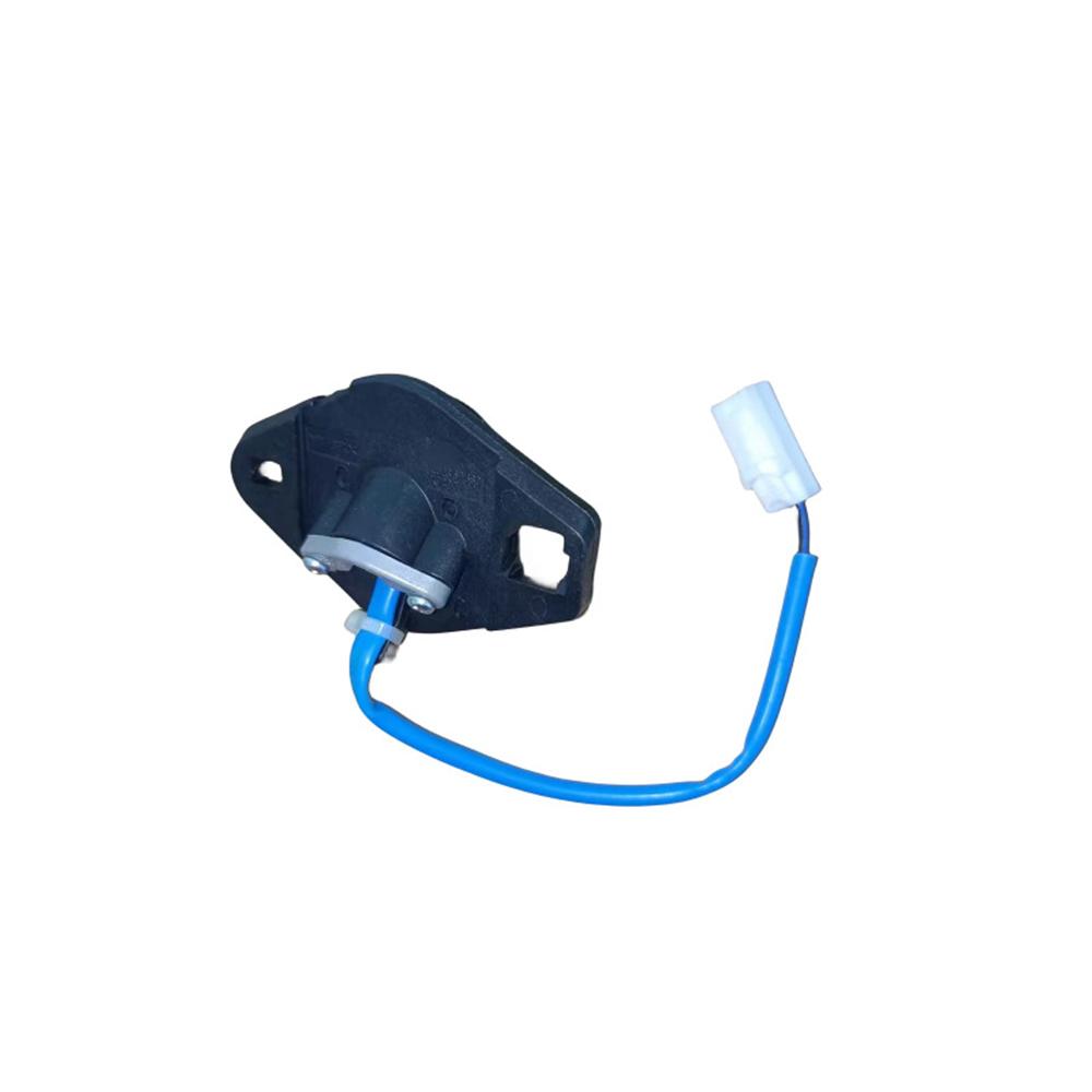 

High Quality NEW Liftgate Tailgate Switch EG23-67-6S0 EG23676S0 For Mazda CX-7
