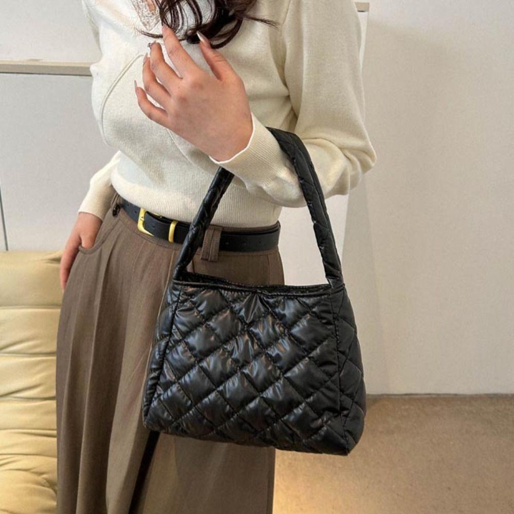 

Soft Padded Puffer Shoulder Bag Cotton Down Padded Underarm Bag Plaid Puffer Tote Bag Streetwear