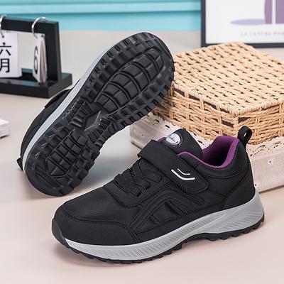 Damenschuhe – Sportschuhe